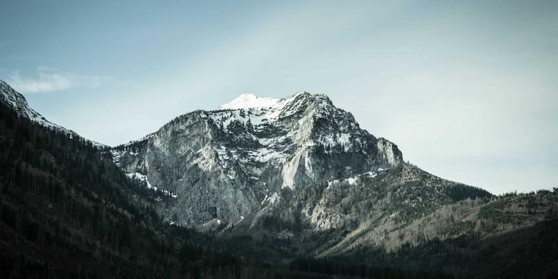Wi-Fi 6/6E企业级部署全攻略：以DNS管理与网络安全为核心，构建未来科技无线网络
