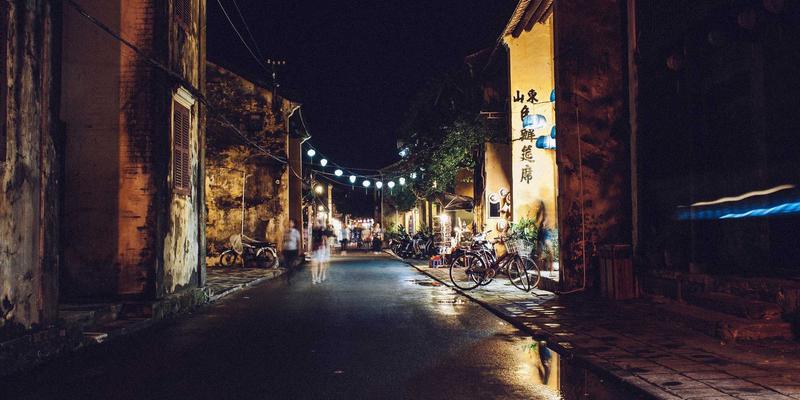 ZSB2与DNS管理：解析400G/800G光模块如何重塑超大规模数据中心网络技术