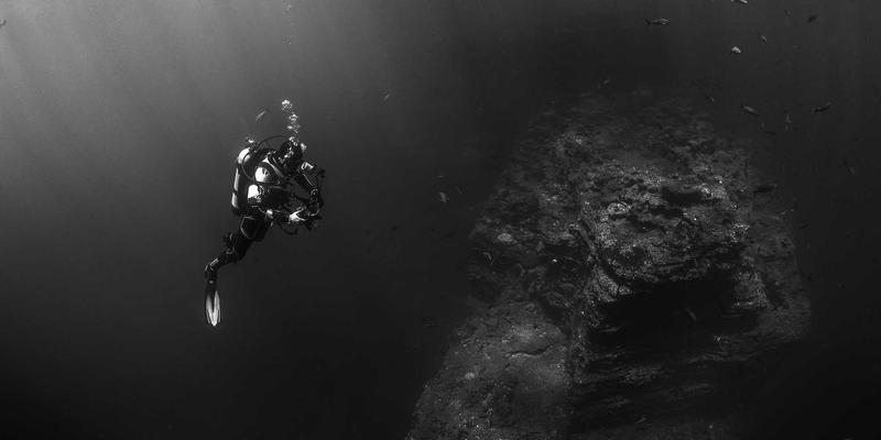 云网安一体：SD-WAN与安全融合如何通过SASE架构重塑企业网络安全与域名服务