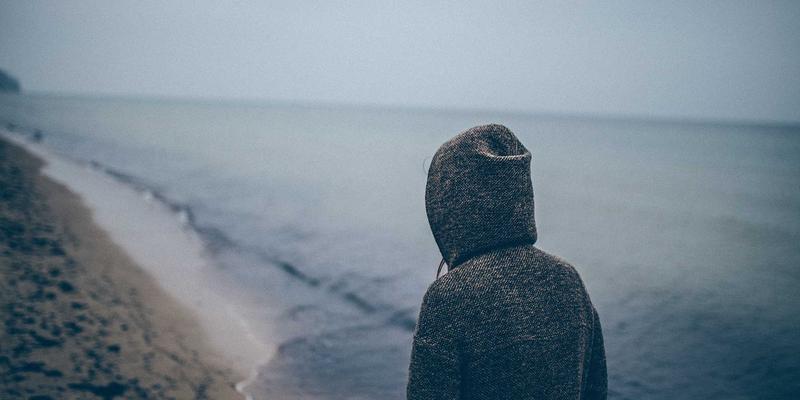 未来科技浪潮：网络功能虚拟化如何重塑电信云，实现核心网元软硬件解耦与弹性伸缩