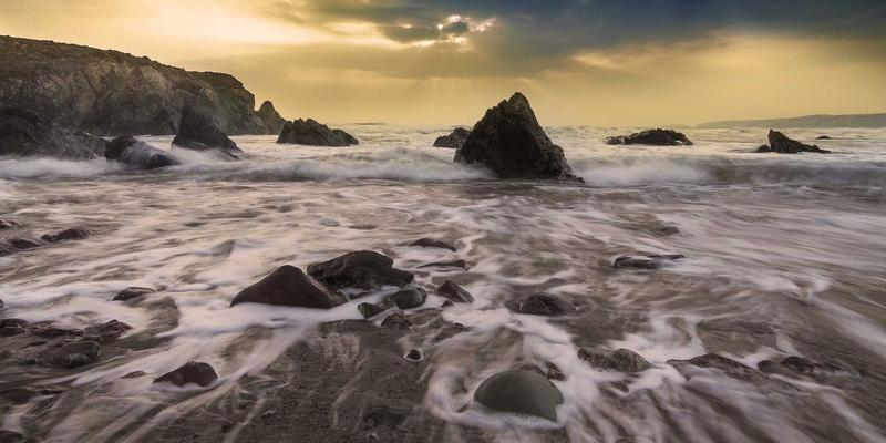 网络可观测性体系建设：超越传统监控，利用遥测数据实现故障预测与根因分析